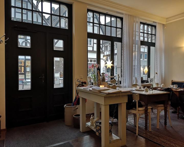 Cafe Moller