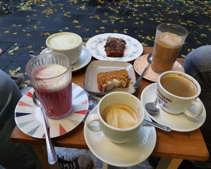 vevi - veganes Vintage Cafe
