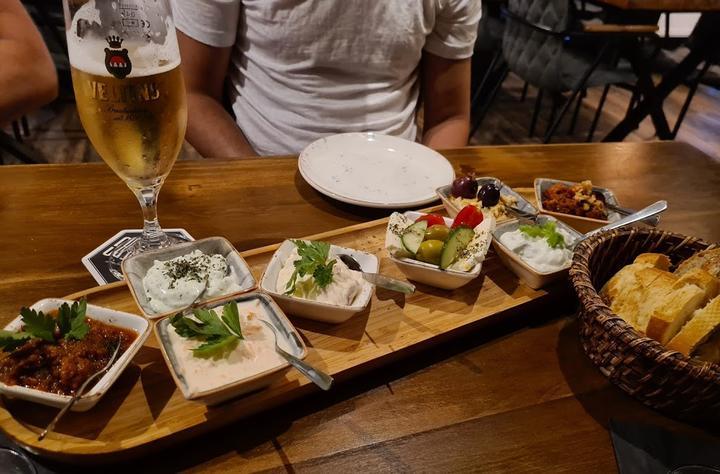 The My Moon Restaurant & Lounge