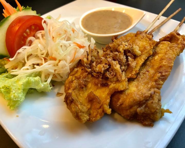 Papaya Royal Thai