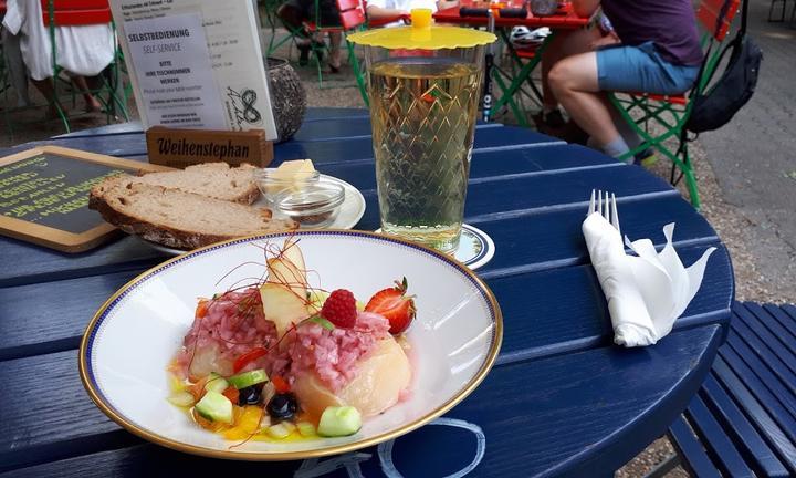 Achter Restaurant & Cafe