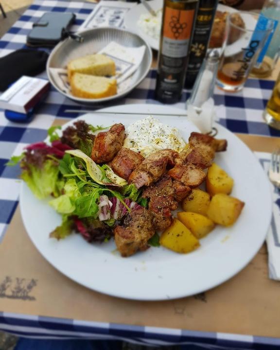 Taverna Kretamos