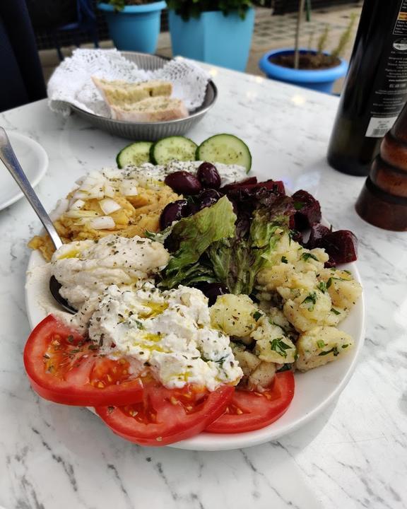 Taverna Kretamos