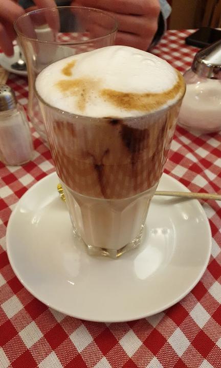 Caffe Bistro Piccolina