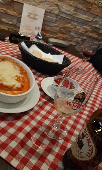 Caffe Bistro Piccolina