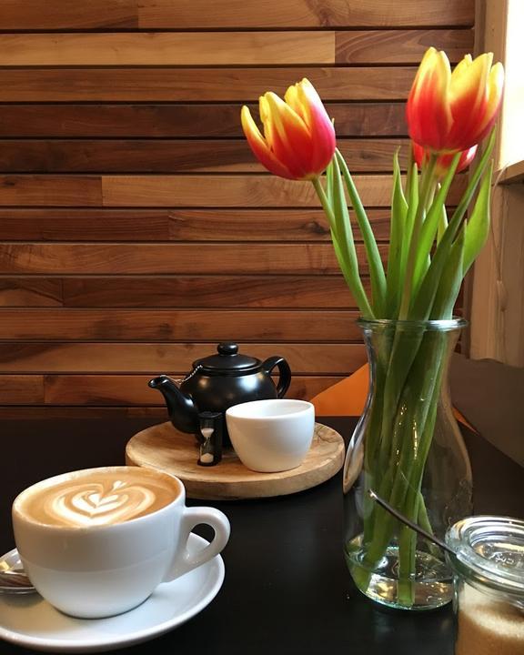 Cafe No. 48