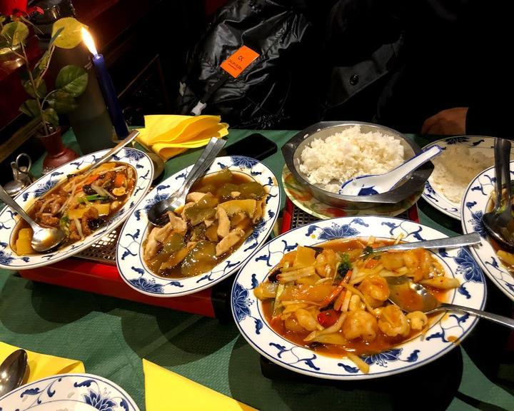 Zhong Hua