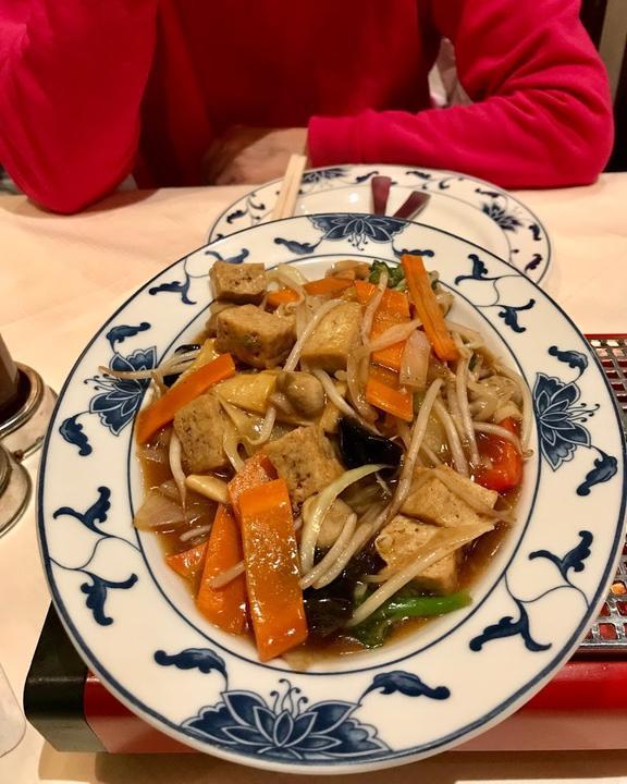 Zhong Hua