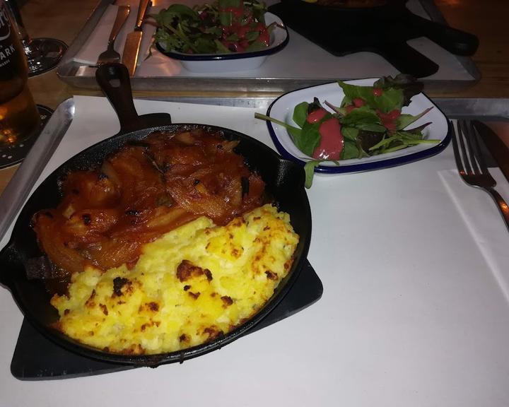 AJ's Colourful Kitchen