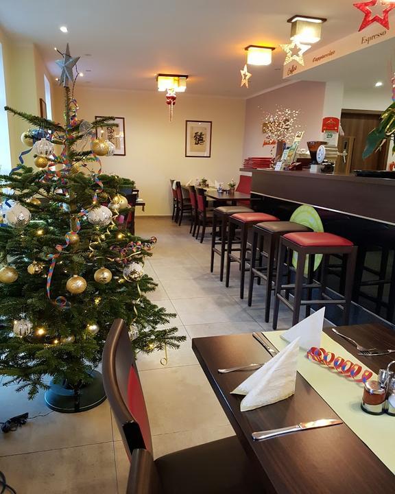 Kinh Do Bistro