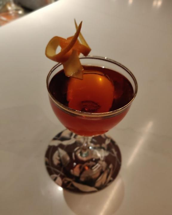 Juliet Rose Bar
