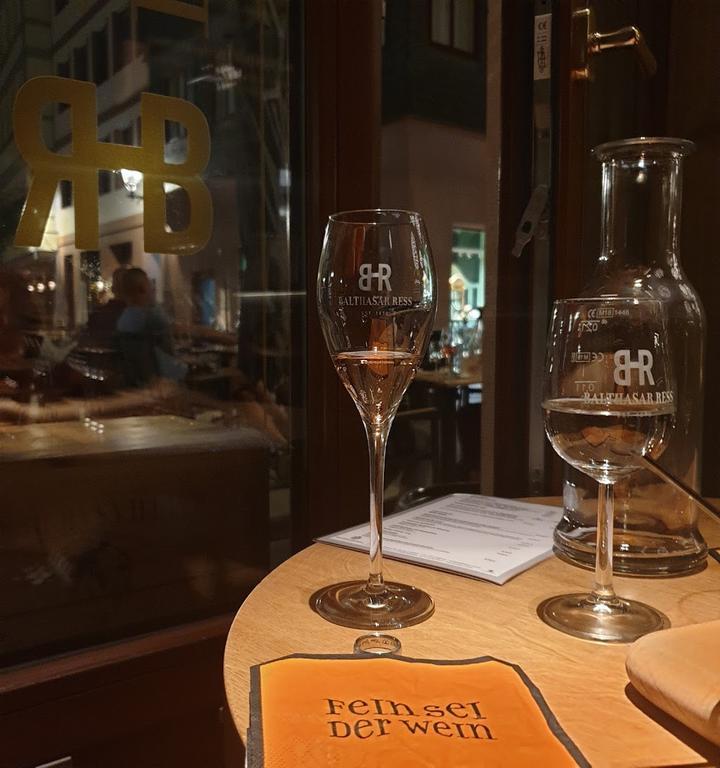 Balthasar Ress Weinbar & Vinothek
