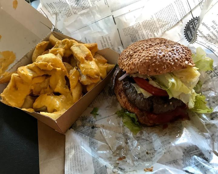 Schillerburger Kastanienall