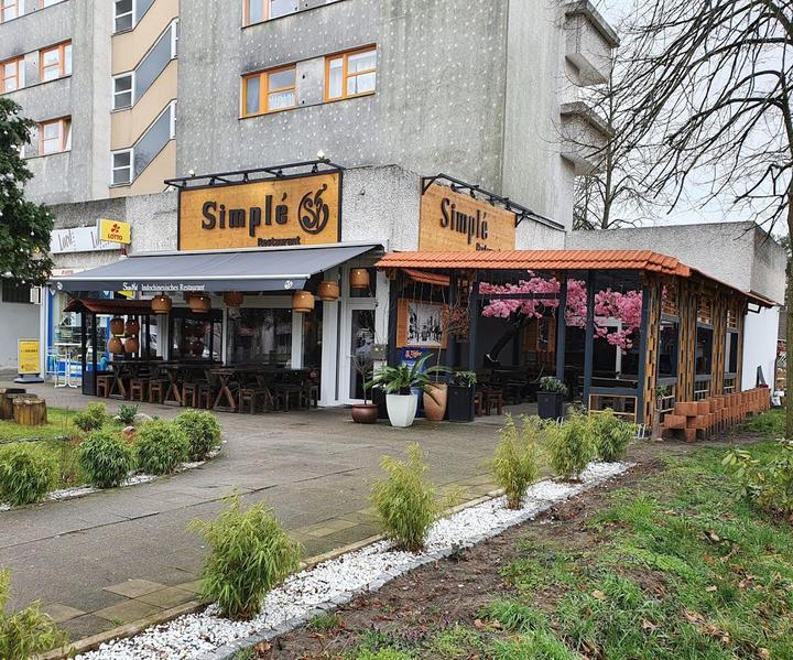 Simple Restaurant