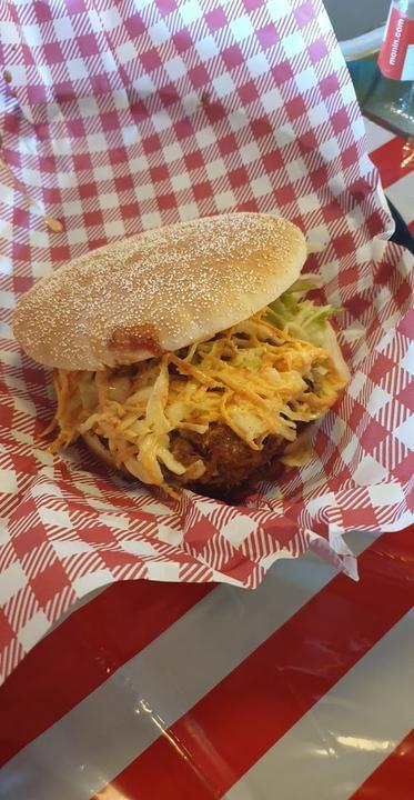 Benjamins American Diner