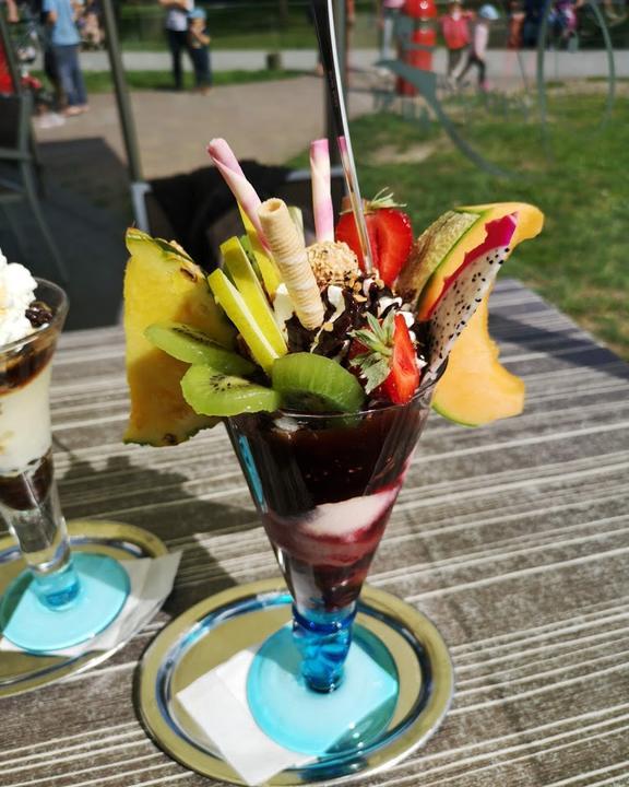 Eiscafe Venezia am See