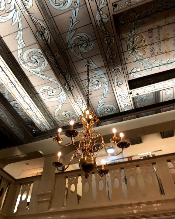 BUDDELS Gasthaus & Weinbar