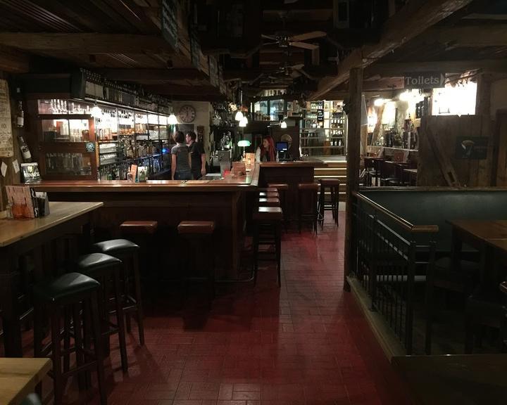 Whiskyblues Store & Pub & Whiskybar