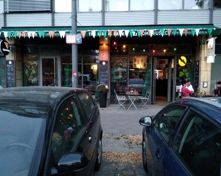 Molly Malones Irish Pub