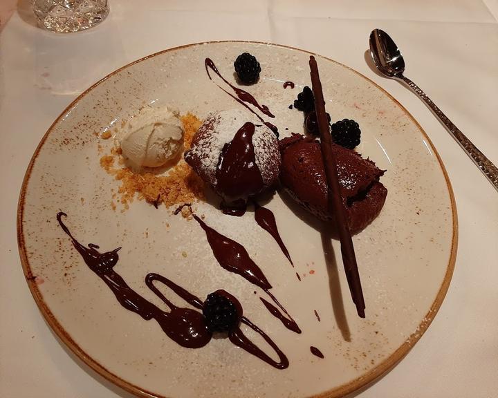 Belmondo Restaurant