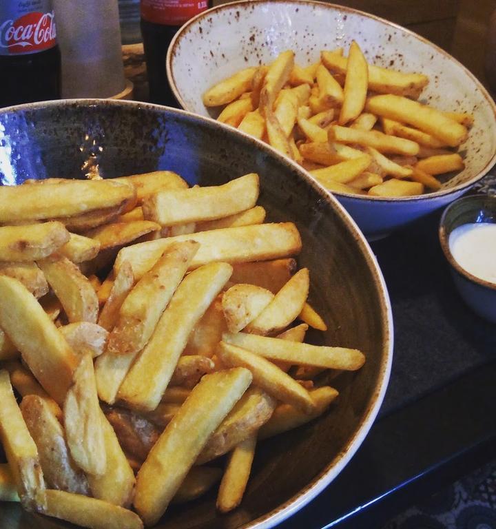 Hans Im Gluck Burgergrill & Bar