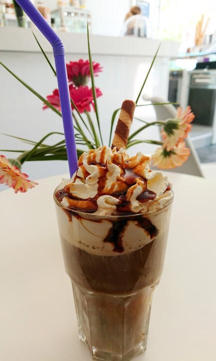 NICE Finest ice-cream & coffee