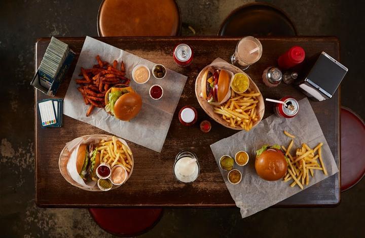 Tommi's Burger Joint
