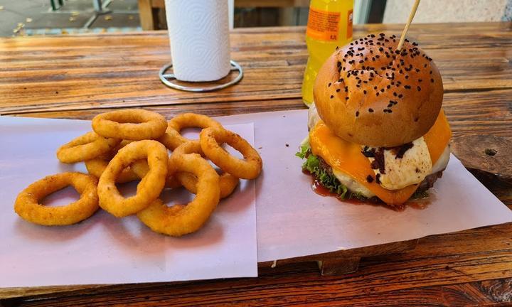 Q Burger