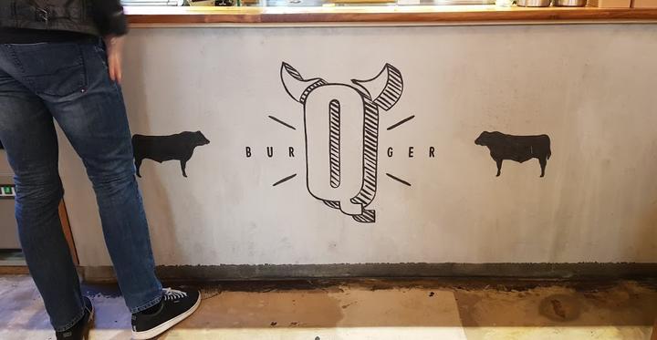 Q Burger