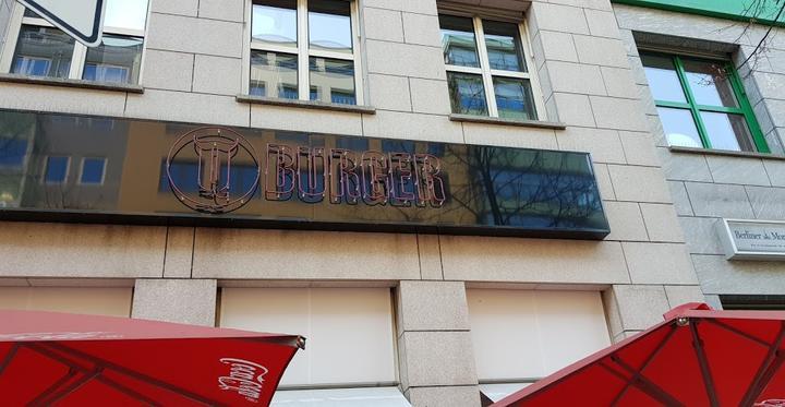 Q Burger