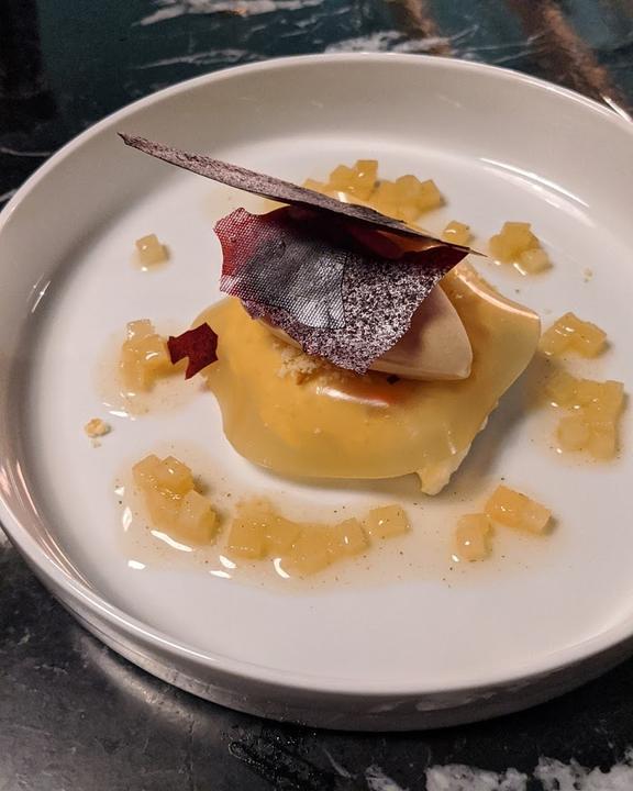 FRIEDA Restaurant