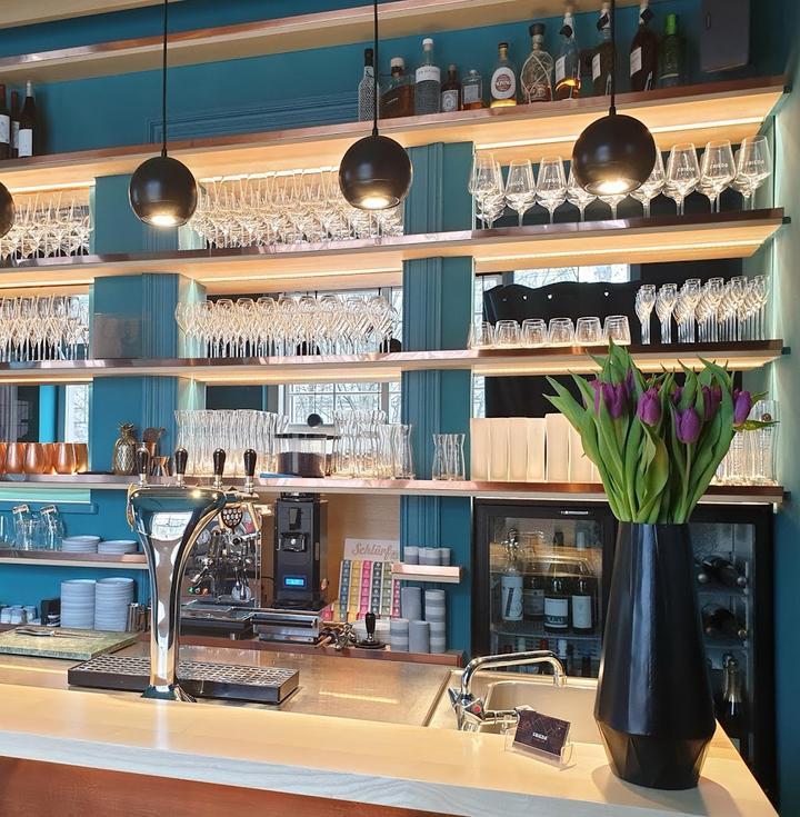 FRIEDA Restaurant