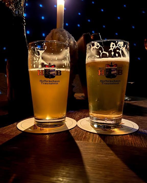Hirsch Bar