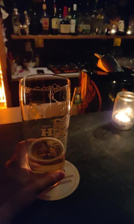 Hirsch Bar