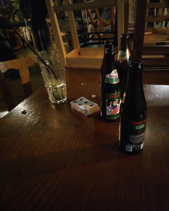 Cafe 44