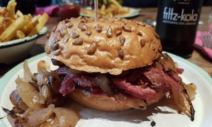 Burgerlich