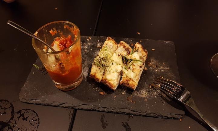 L'UMAMI Restaurant & Weinbar
