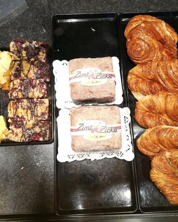OXEN Cafe Bakery Nitt