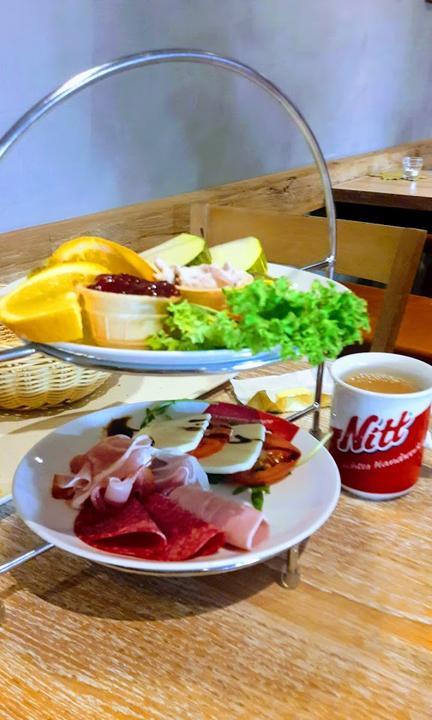OXEN Cafe Bakery Nitt