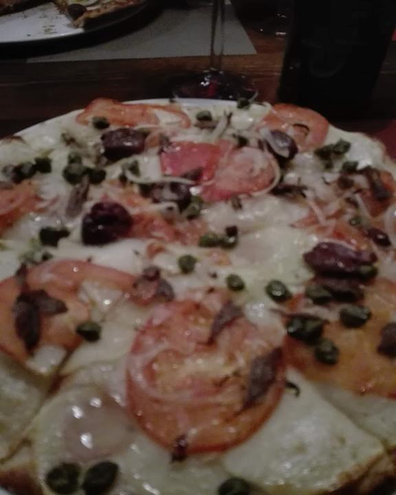 Ak Capone Bar & Café