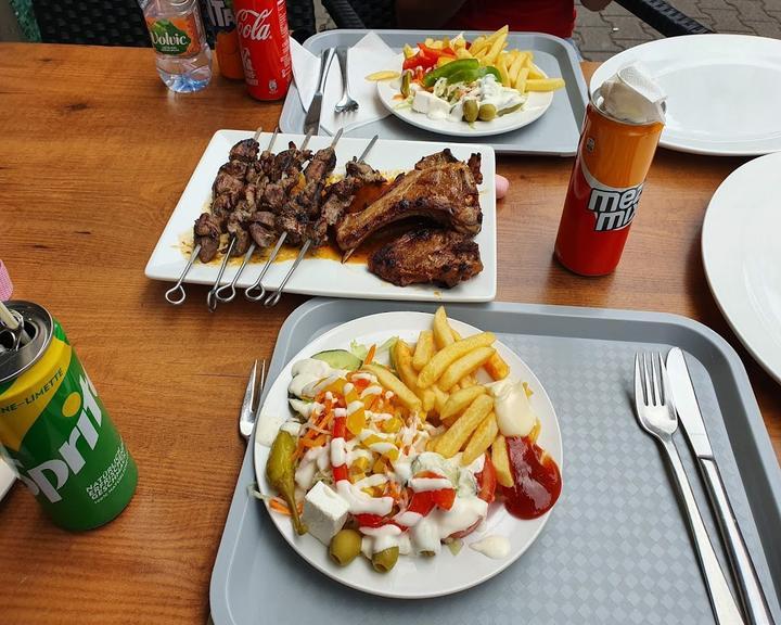 Safari Grill Haus