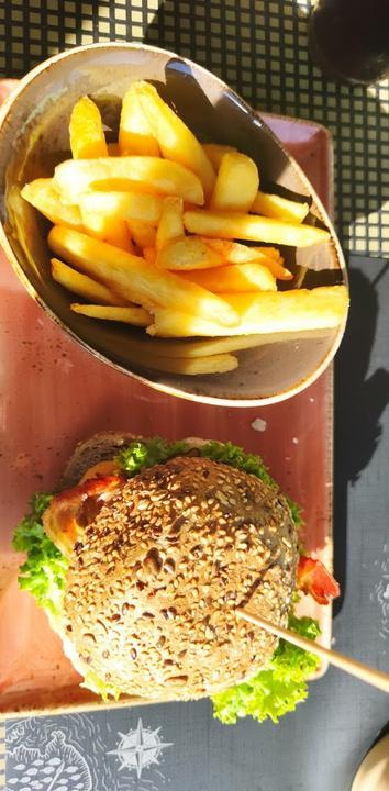 Peter Pane  Lubeck Holstentor