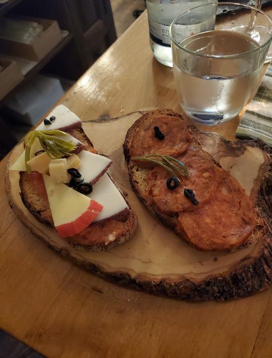 Pamboli Tapas Bar