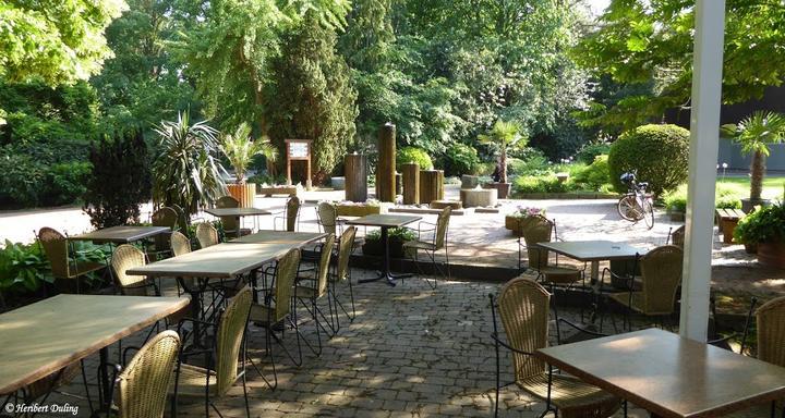 Bistro Café Zeitlos im Park