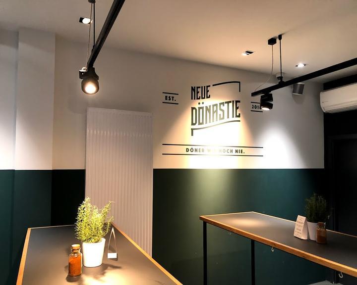 Neue Doenastie Stuttgart Kronenstrasse