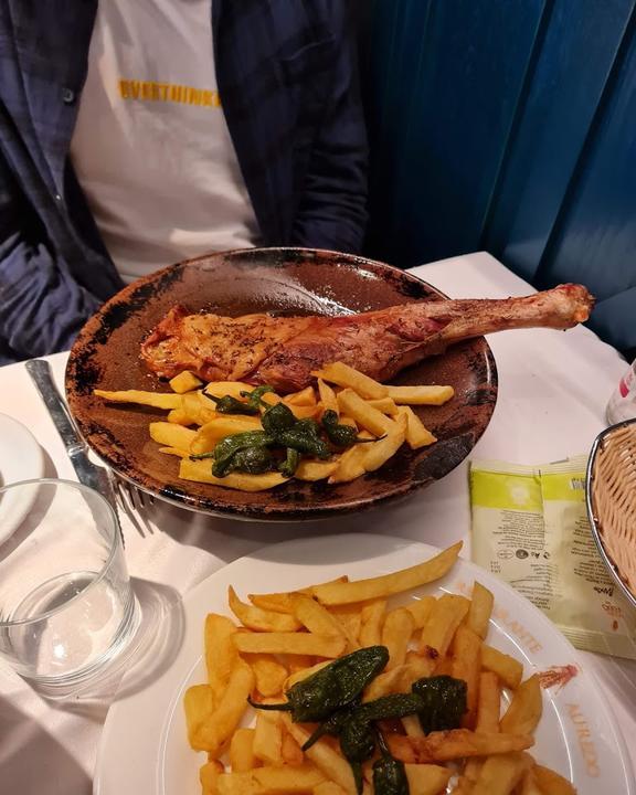 Alfredo Bar & Biergarten