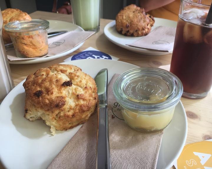 SPRO Scones Bakery & Coffee