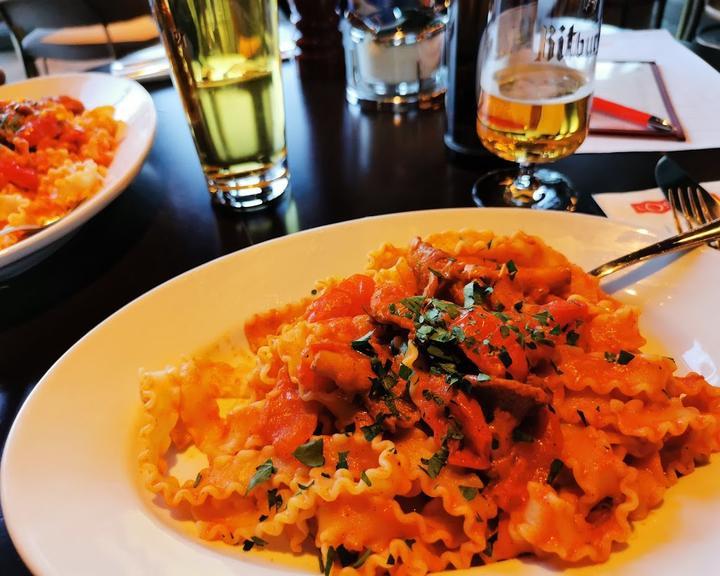 L'Osteria Berlin Humboldthafen