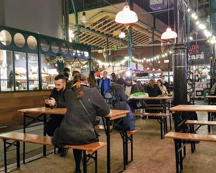 Vogelchen Cafe Bar