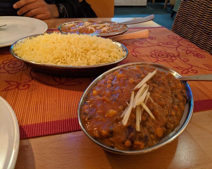 Yogi Restaurant Kreuzberg